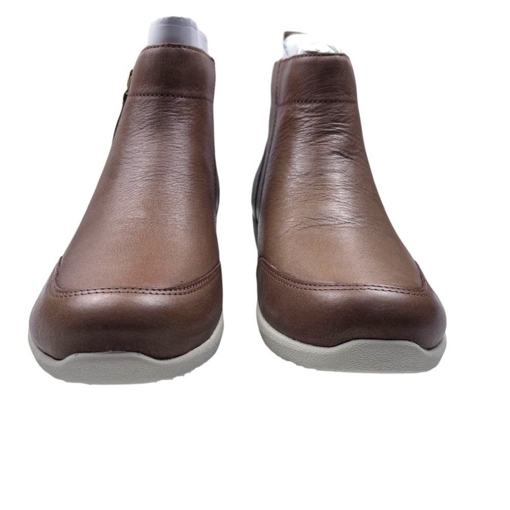 NWT Vionic Magnolia Lois Full Grain Chukka Bootie 6 WIDE - Picture 6 of 13